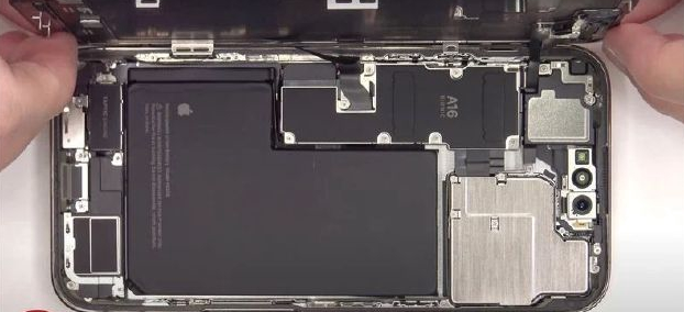 皂市镇苹果14维修分享看iPhone 14 Pro Max拆解 